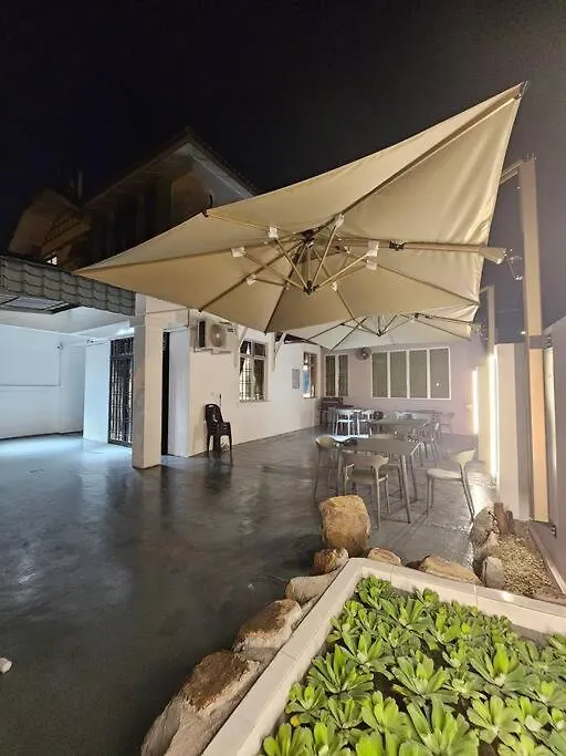 Holiday home Cozy Sunny Home Bbq Steamboat Ktv Bukit Indah Jb Johor Bahru